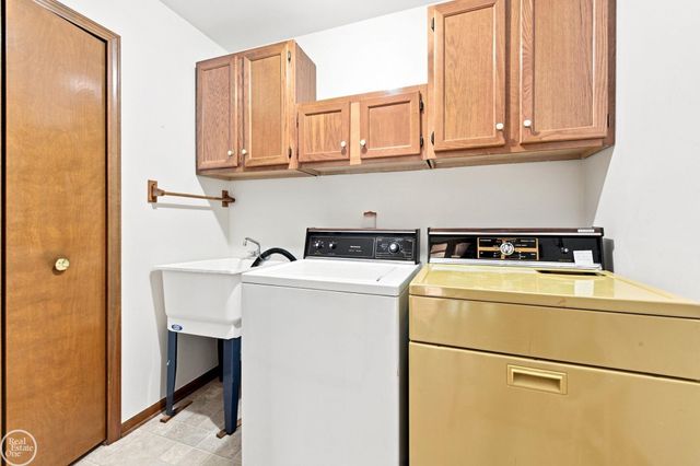 7028 Copper Creek Drive, Washington, MI 48094