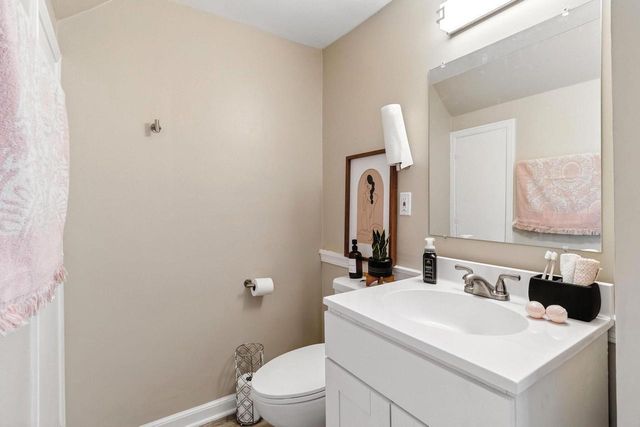 4355 N 42nd STREET, Milwaukee, WI 53216
