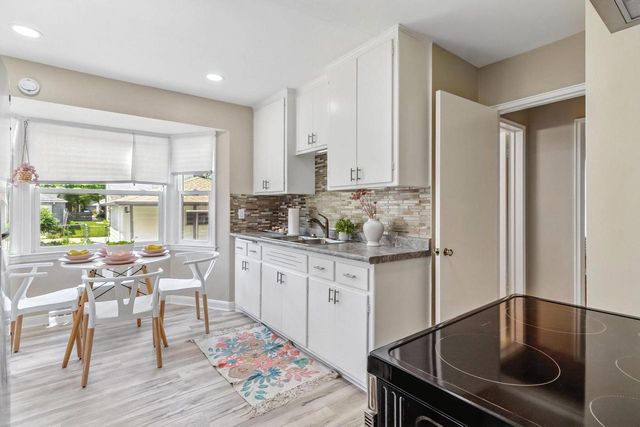 4355 N 42nd STREET, Milwaukee, WI 53216