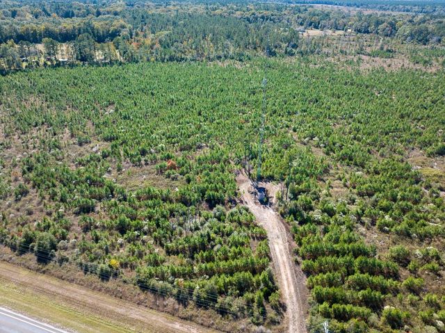 T-4 Fm 787, Votaw, TX 77376