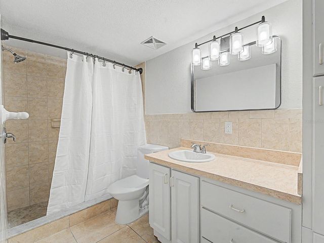 6314 NEWTOWN CIRCLE 14 A2, Tampa, FL 33615