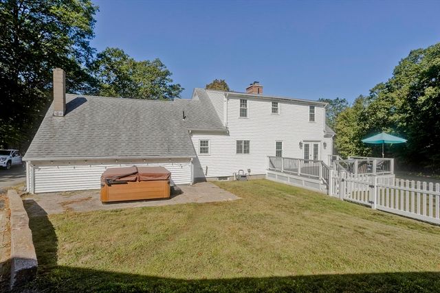 275 Northwest Rd, Westhampton, MA 01027