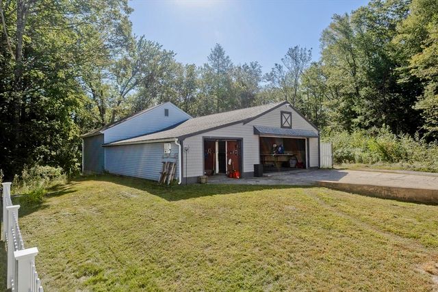 275 Northwest Rd, Westhampton, MA 01027