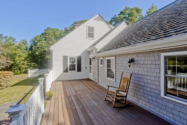 275 Northwest Rd, Westhampton, MA 01027