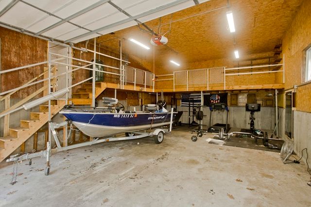 275 Northwest Rd, Westhampton, MA 01027