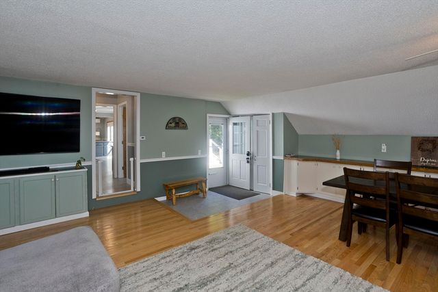 275 Northwest Rd, Westhampton, MA 01027