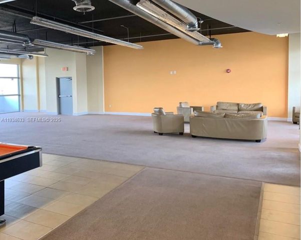 36 NW 6th Ave 906, Miami, FL 33128