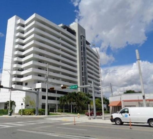 36 NW 6th Ave 906, Miami, FL 33128