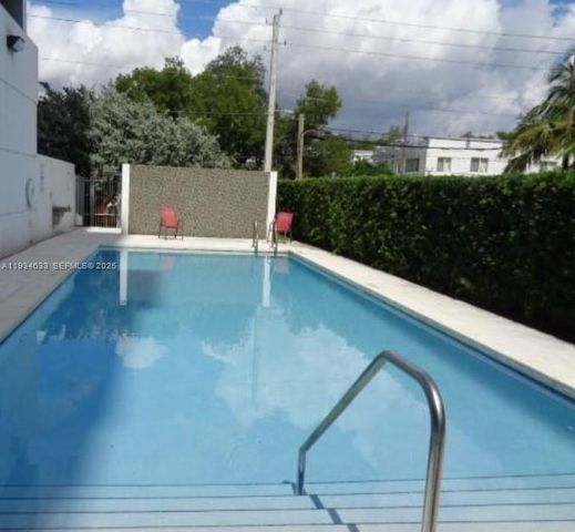 36 NW 6th Ave 906, Miami, FL 33128