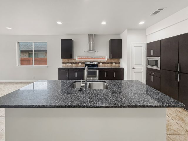 4272 Summersweet Lane, Fort Worth, TX 76036