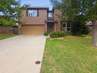 4272 Summersweet Lane, Fort Worth, TX 76036
