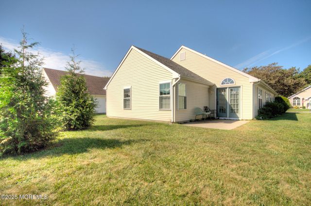 3632 Vicari Avenue, Toms River, NJ 08755