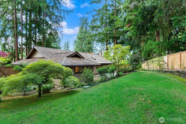 2043 215th Place SW, Brier, WA 98036