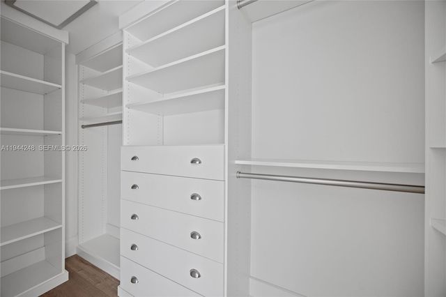 2530 NE 48th St, Lighthouse Point, FL 33064