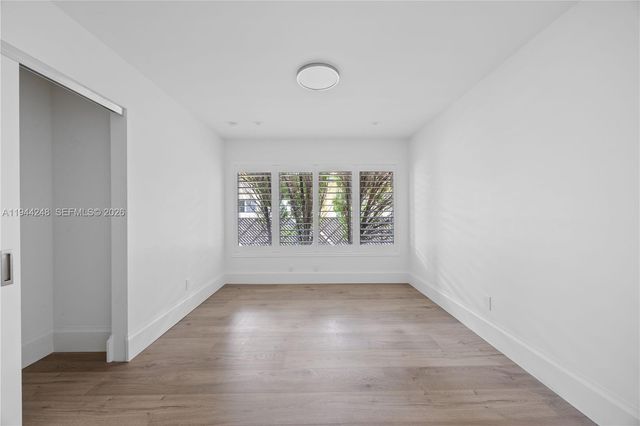 2530 NE 48th St, Lighthouse Point, FL 33064