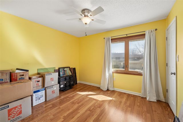 8017 Northview Drive, Urbandale, IA 50322