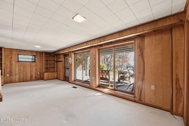 5510 E Sunset Rd, Knoxville, TN 37914