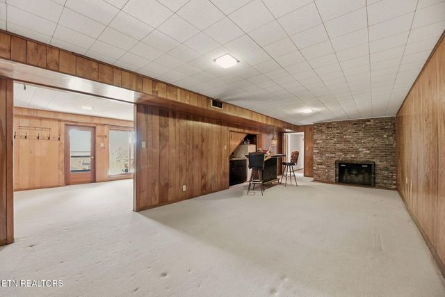 5510 E Sunset Rd, Knoxville, TN 37914