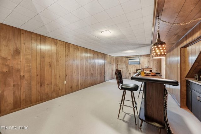 5510 E Sunset Rd, Knoxville, TN 37914