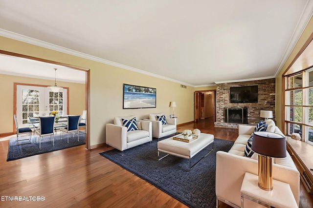 5510 E Sunset Rd, Knoxville, TN 37914