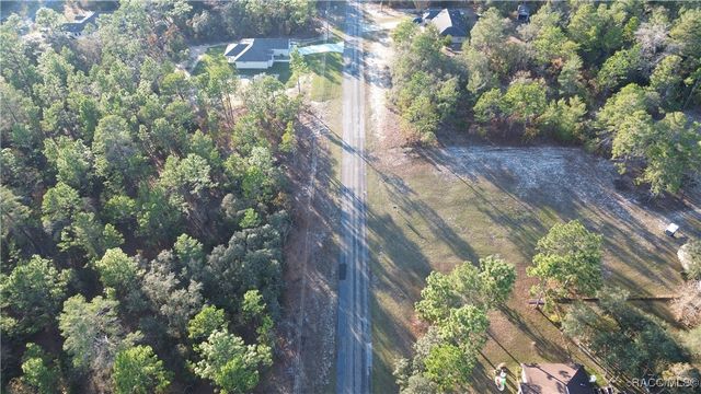 3882 W Fireside Lane, Citrus Springs, FL 34433