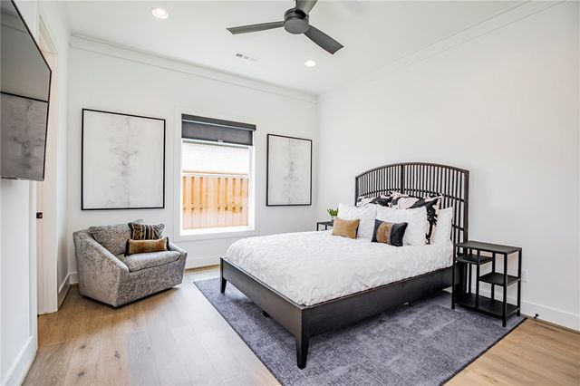 8702 W Thistle Lane, Bentonville, AR 72713