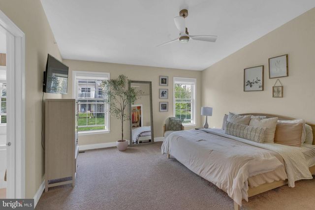 2470 N WHITTMORE ST, Furlong, PA 18925