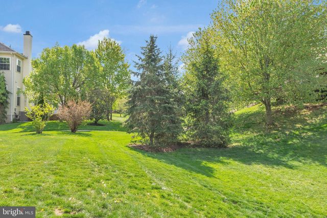 2470 N WHITTMORE ST, Furlong, PA 18925