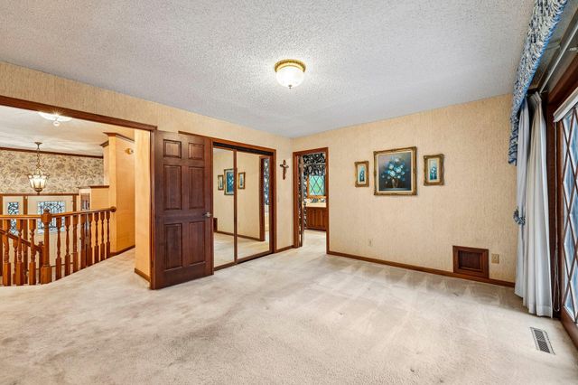 830 Westwind Drive, Little Canada, MN 55109