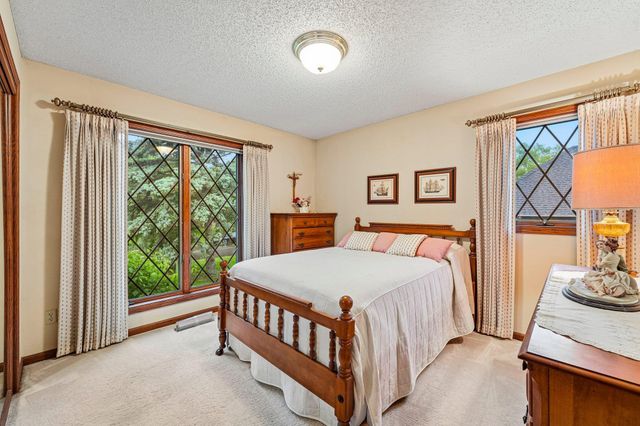 830 Westwind Drive, Little Canada, MN 55109