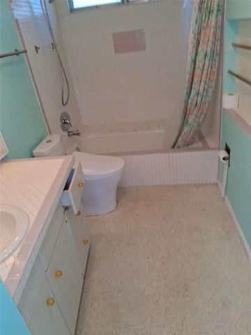 3372 MAYFLOWER STREET, Sarasota, FL 34231