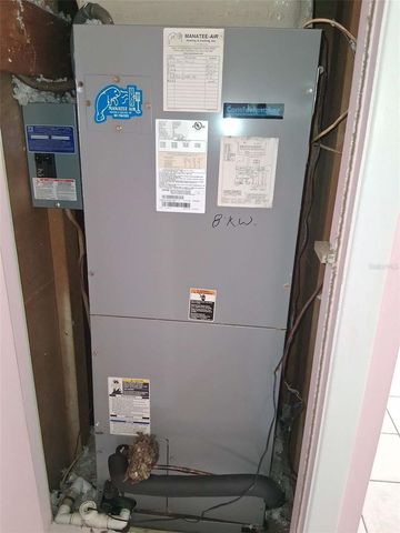 3372 MAYFLOWER STREET, Sarasota, FL 34231