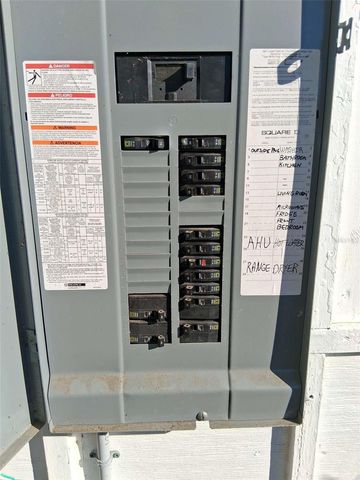 3372 MAYFLOWER STREET, Sarasota, FL 34231