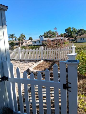 3372 MAYFLOWER STREET, Sarasota, FL 34231