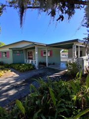 3372 MAYFLOWER STREET, Sarasota, FL 34231