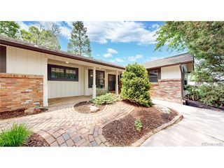 11 Robincrest Ln, Littleton, CO 80123