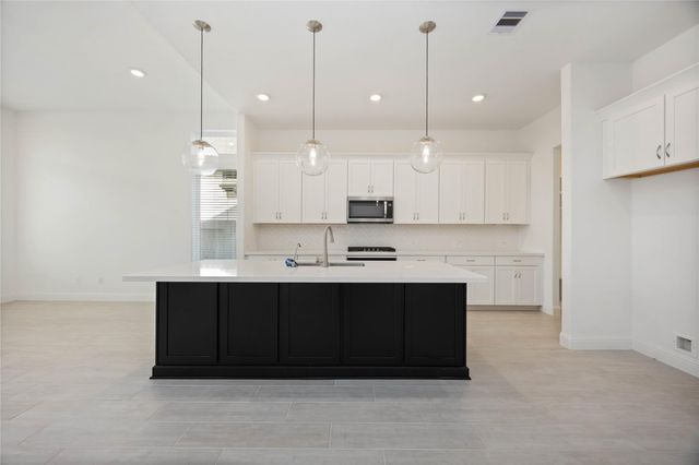 1711 Sterling Water Drive, Missouri City, TX 77459