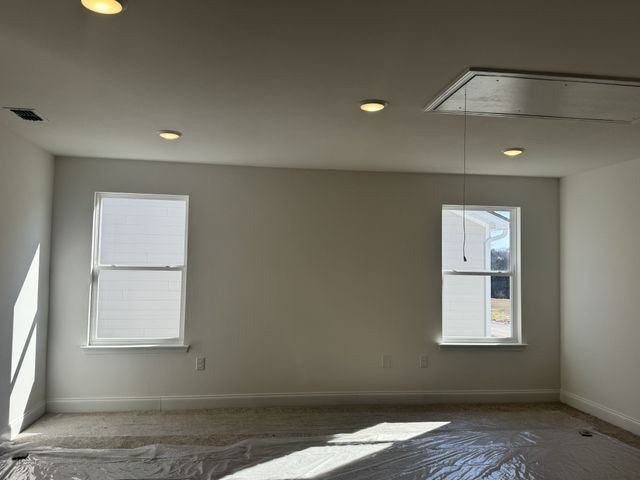 129 Dahlia Dr, La Vergne, TN 37086