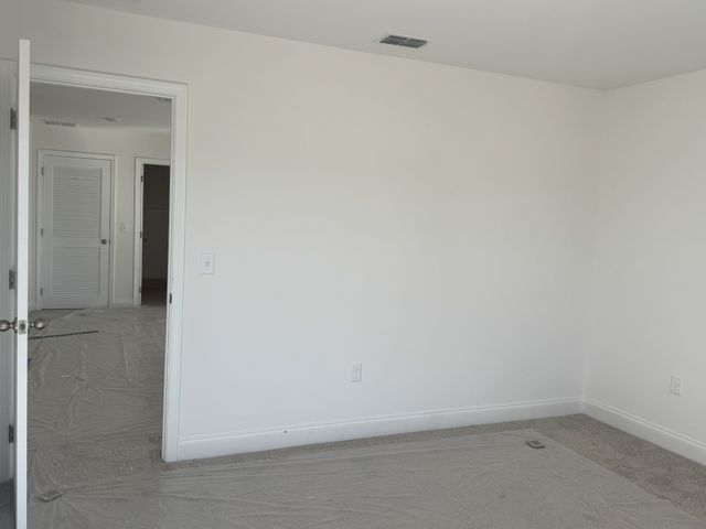 129 Dahlia Dr, La Vergne, TN 37086