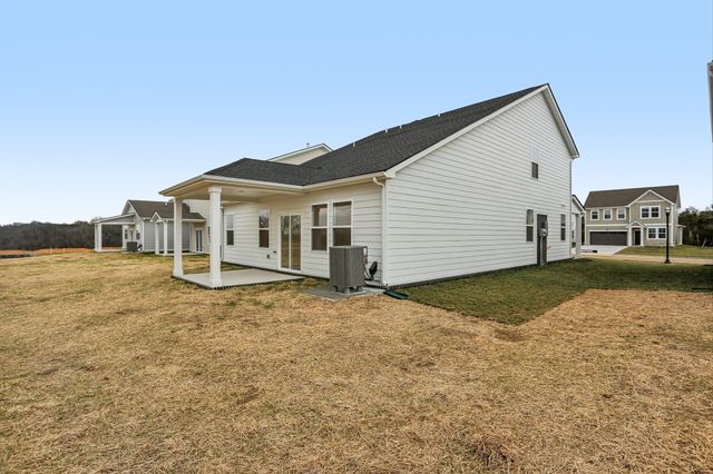 129 Dahlia Dr, La Vergne, TN 37086