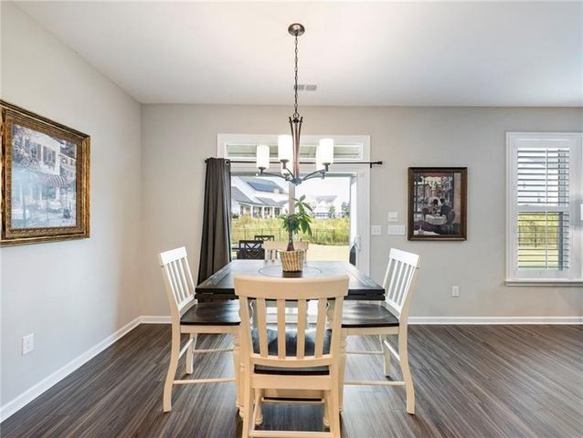 627 Michigan Circle, Hoschton, GA 30548