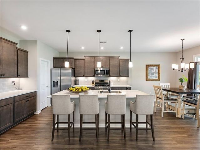 627 Michigan Circle, Hoschton, GA 30548