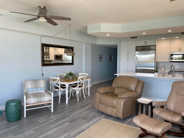 314 Inlet Way 201, Palm Beach Shores, FL 33404