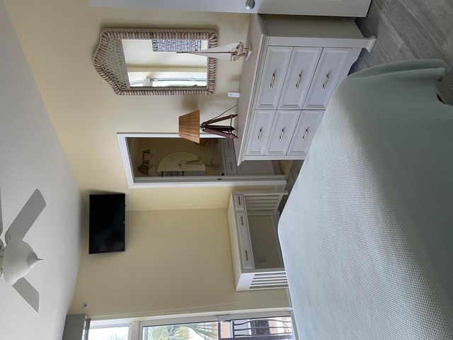 314 Inlet Way 201, Palm Beach Shores, FL 33404