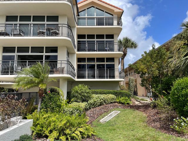314 Inlet Way 201, Palm Beach Shores, FL 33404