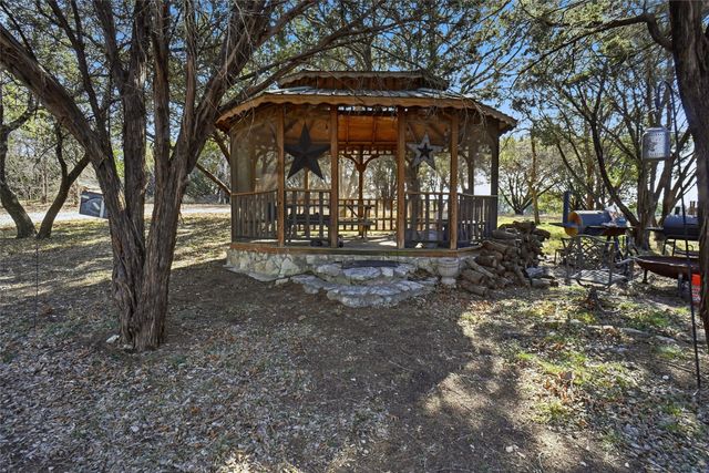 4045 Jimmy Houston Way, Bluff Dale, TX 76433