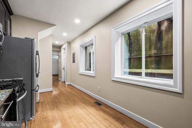 1815 FLEET ST, Baltimore, MD 21231