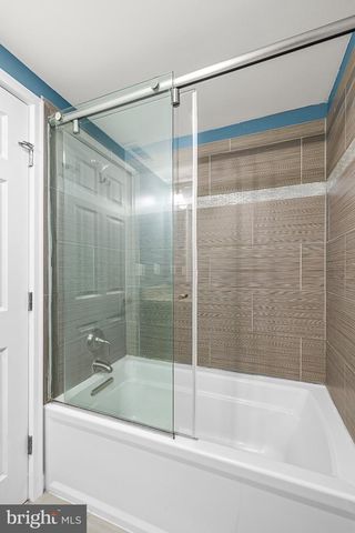 1815 FLEET ST, Baltimore, MD 21231
