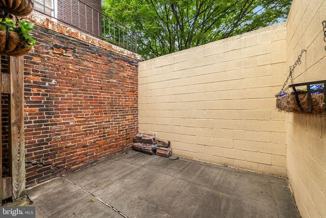 1815 FLEET ST, Baltimore, MD 21231