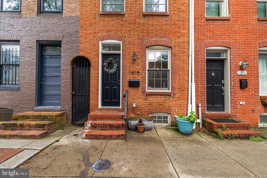 1815 FLEET ST, Baltimore, MD 21231